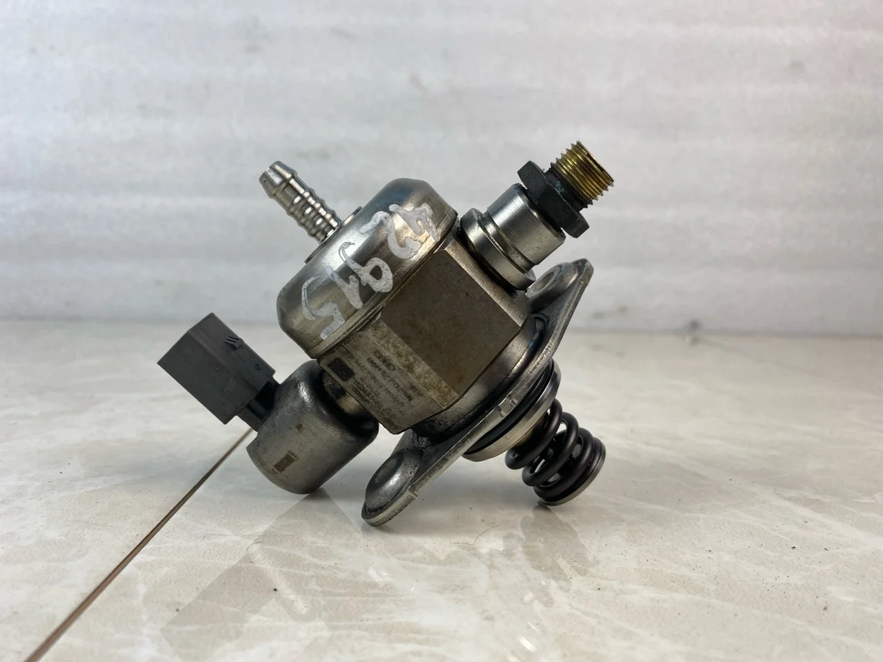 ТНВД Skoda Octavia A7 2013-2017 04E127026H 1.4 CHP