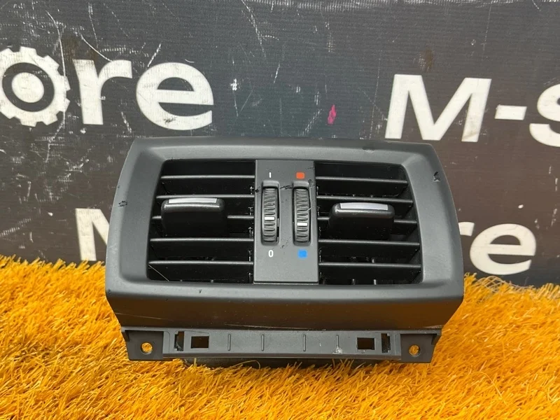 Дефлектор воздушный Bmw X3 2014 64229200888 F25 N47D20C, задний