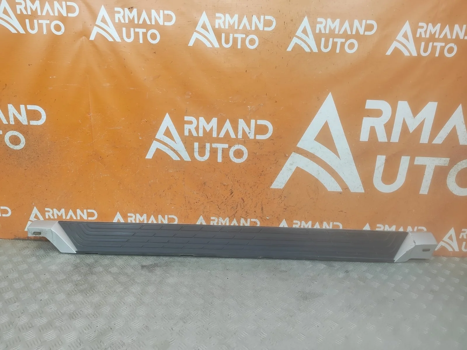Накладка порога Mitsubishi Pajero 2006-нв 4
