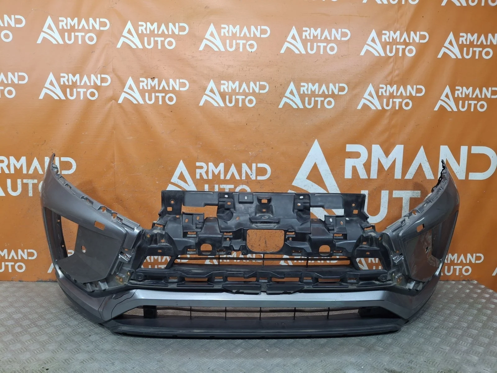 Бампер Mitsubishi Eclipse Cross 2017-2020