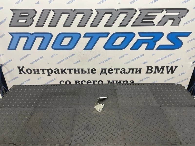 Кронштейн крыла Bmw 520D 41357207203 F11 N47D20C, левый