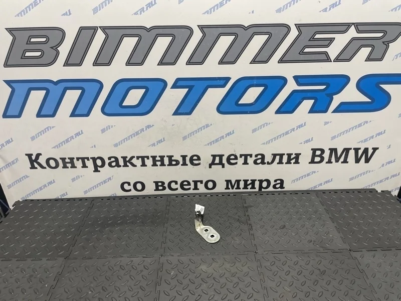 Кронштейн крыла Bmw 520D 41357207206 F11 N47D20C, правый