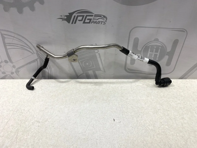 Вакуумная трубка от вакуумного насоса Mercedes-benz GLC 2017 C253