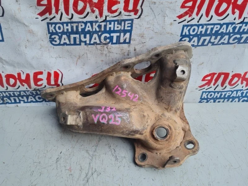 Коллектор выпускной Nissan Teana 140021AA0B J32 VQ25DE, передний