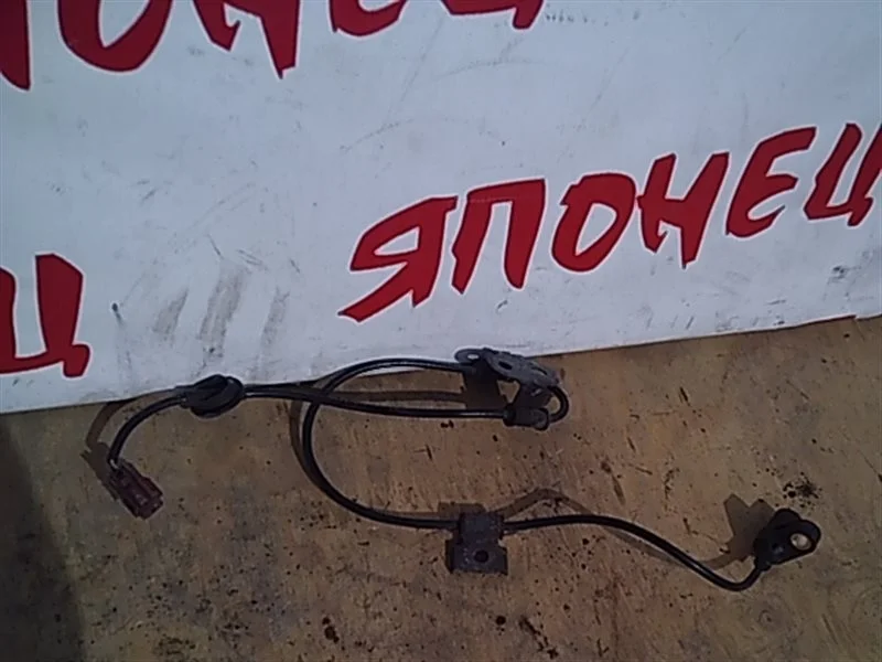 Датчик abs Subaru Forester 27540AE020 SG5 EJ202, передний правый