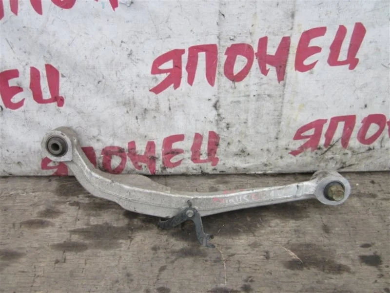 Рычаг верхний Nissan Dualis 55120JD000 KJ10 MR20DE, задний правый