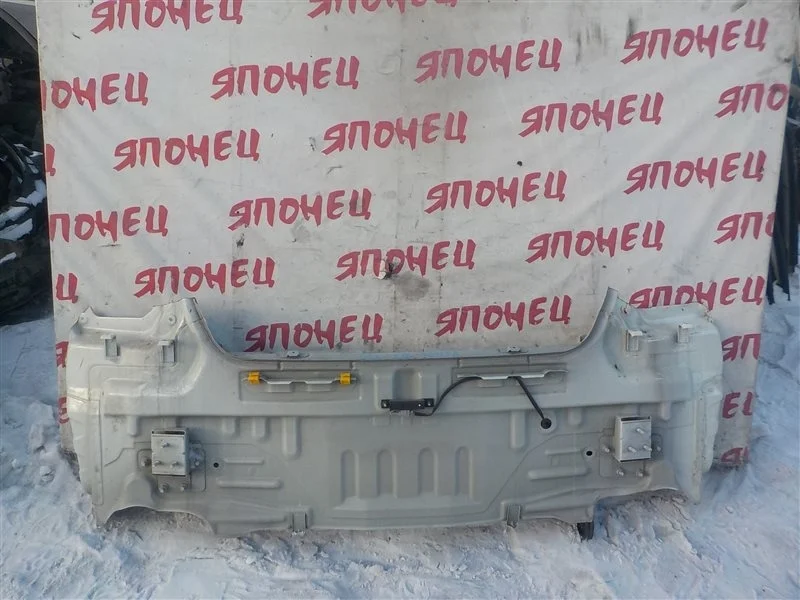 Панель кузова Nissan Fuga 79100EG000 Y50 VQ25DE, задний