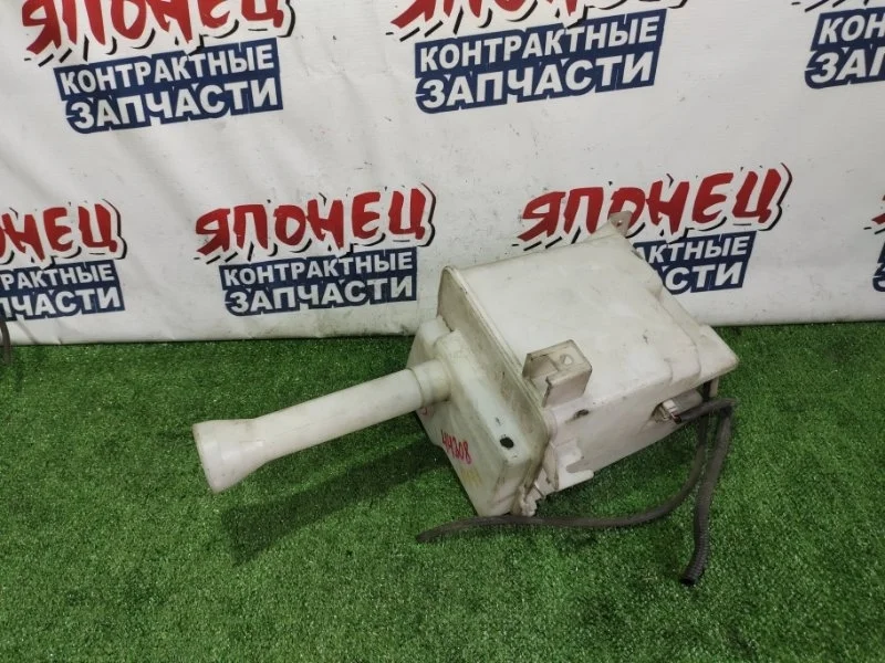 Бачок стеклоомывателя Nissan Cefiro 2891031U00 PA33 VQ25DD