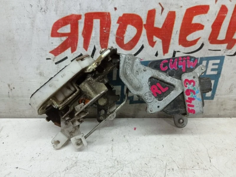 Замок двери Mitsubishi Airtrek MR970621 CU4W 4G64, задний левый