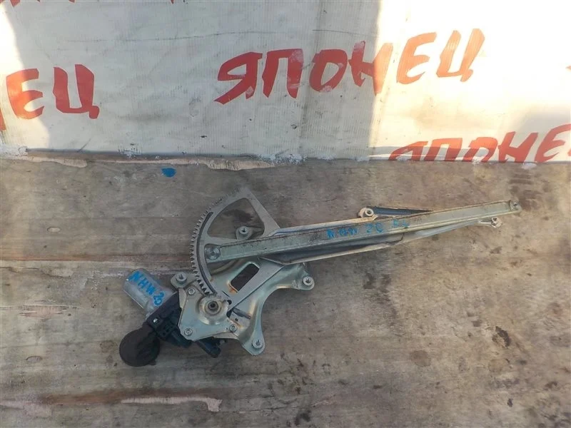 Стеклоподъемник Toyota Prius 8572058010 NHW20 1NZ-FXE, задний левый
