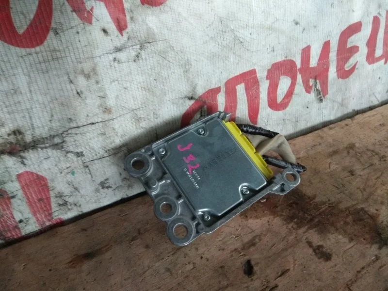 Блок airbag Nissan Teana 98820JN00A J32 VQ25DE