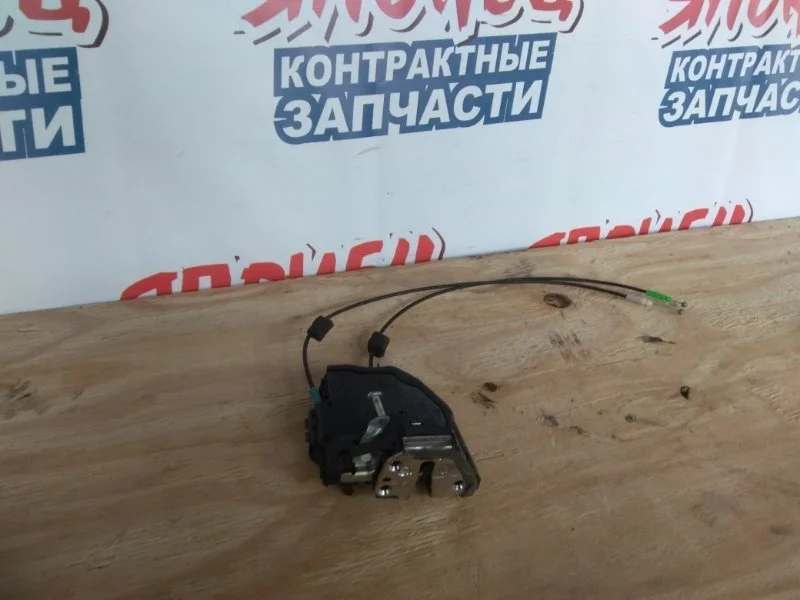Замок двери Toyota Vanguard 6906042021 ACA33 2AZ-FE, задний левый