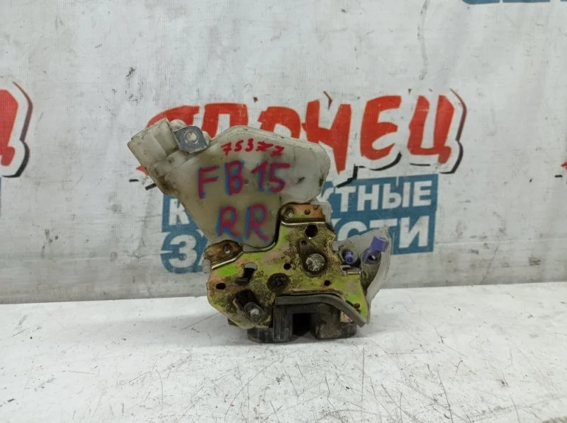 Замок двери Nissan Sunny 82502AA210 FB15 QG15DE, задний правый