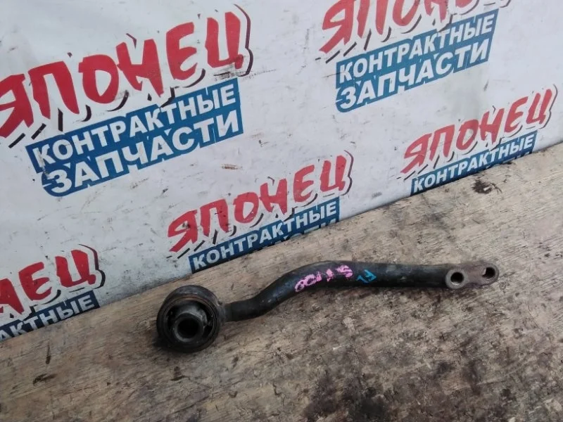 Рычаг нижний Toyota Mark Ii 4867030221 GX100 1JZ-GE, передний левый