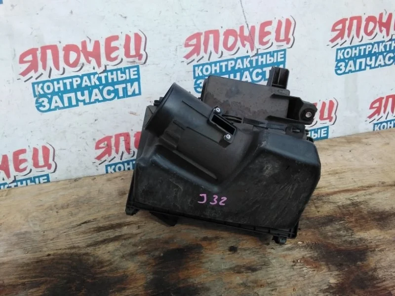 Корпус воздушного фильтра Nissan Teana 165001AA0A J32 VQ25DE