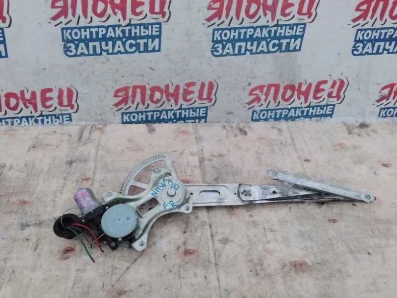 Стеклоподъемник Toyota Prius 6980152070 NHW20 1NZ-FXE, передний правый