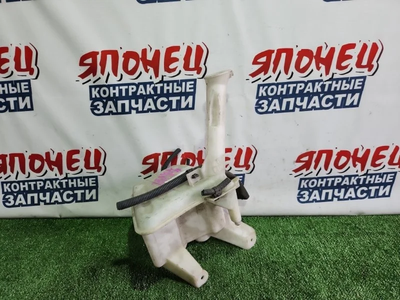 Бачок стеклоомывателя Toyota Ractis 8531552160 NCP100 1NZ-FE