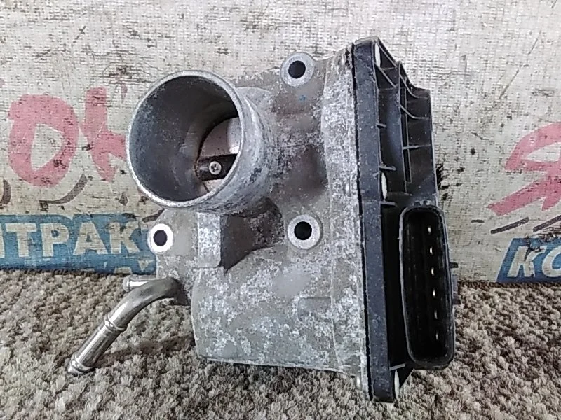 Дроссельная заслонка Toyota Passo 2203040010 KGC30 1KR-FE