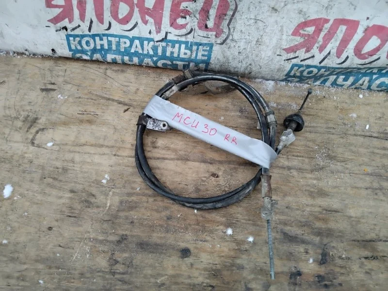 Тросик ручника Toyota Harrier 4642048090 MCU30 1MZ-FE, задний правый