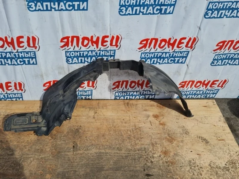Подкрылок Nissan X-Trail 63840EQ000 NT30 QR20DE, передний правый