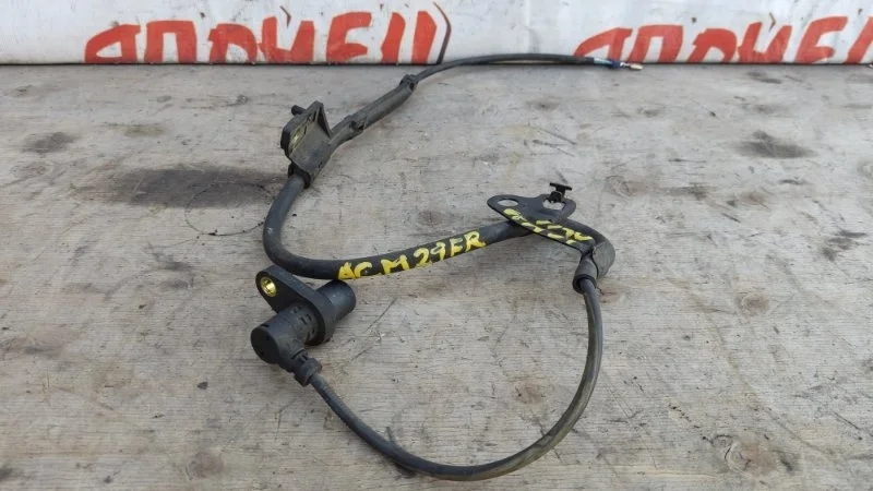 Датчик abs Toyota Ipsum 8954244030 ACM21 2AZ-FE, передний правый