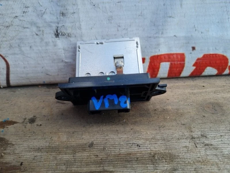 Реостат печки Nissan Nv200 27150ED000 VM20 HR16DE
