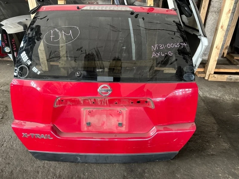 Дверь багажника Nissan X-Trail K010MJG0EA NT31 MR20DE