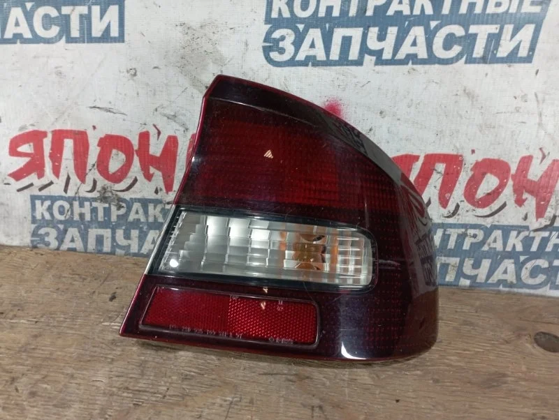 Стоп-сигнал Subaru Legacy B4 84201AE04B BE5 EJ206, задний правый