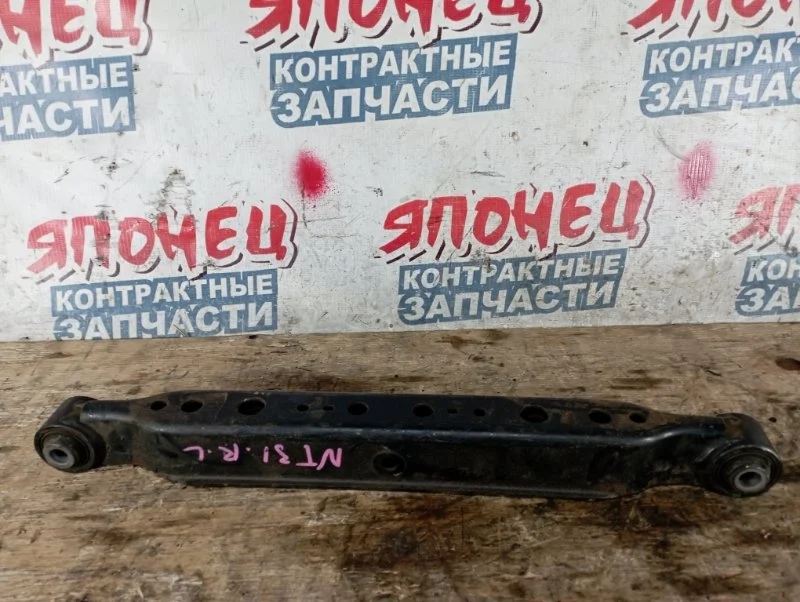 Рычаг нижний Nissan X-Trail 55111JG00A NT31 MR20DE, задний левый