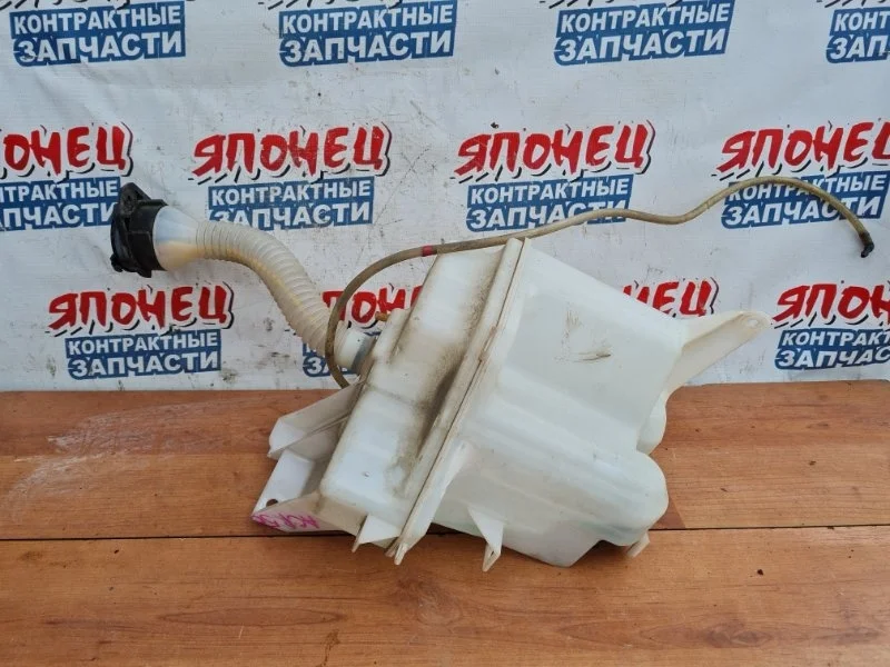 Бачок стеклоомывателя Toyota Estima 8531528230 ACR50 2AZ-FE