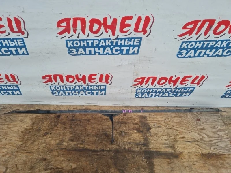 Планка под фару Toyota Carina 5202920041 AT192 5A-FE, передняя