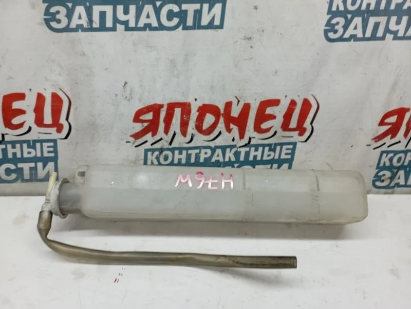 Бачок расширительный Mitsubishi Pajero Io MR314127 H76W 4G93