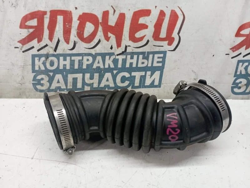 Патрубок воздушного фильтра Nissan Nv200 16578ED00A VM20 HR16DE