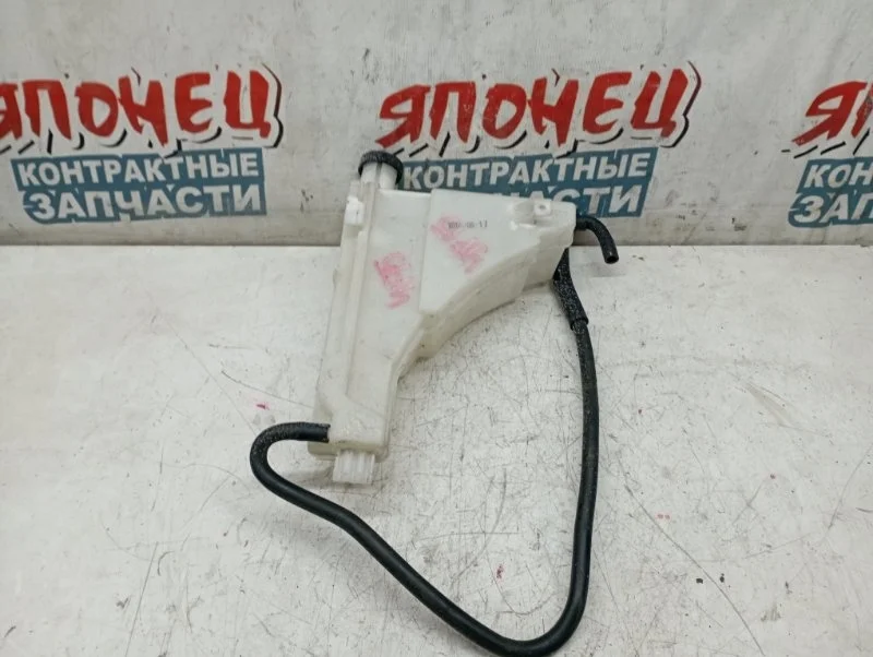 Бачок расширительный Nissan Juke 217101FA0A YF15 HR15DE