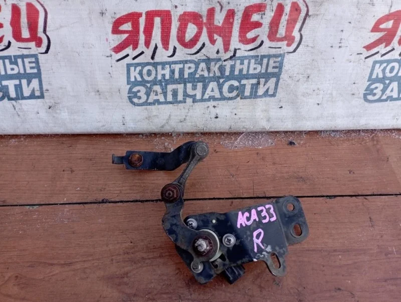 Датчик высоты дорожного просвета Toyota Vanguard 8940842010 ACA33 2AZ-FE, задний