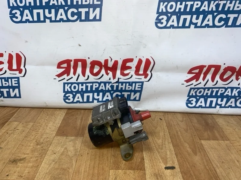 Катушка зажигания Toyota Mark Ii 8962122040 GX90 1G-FE
