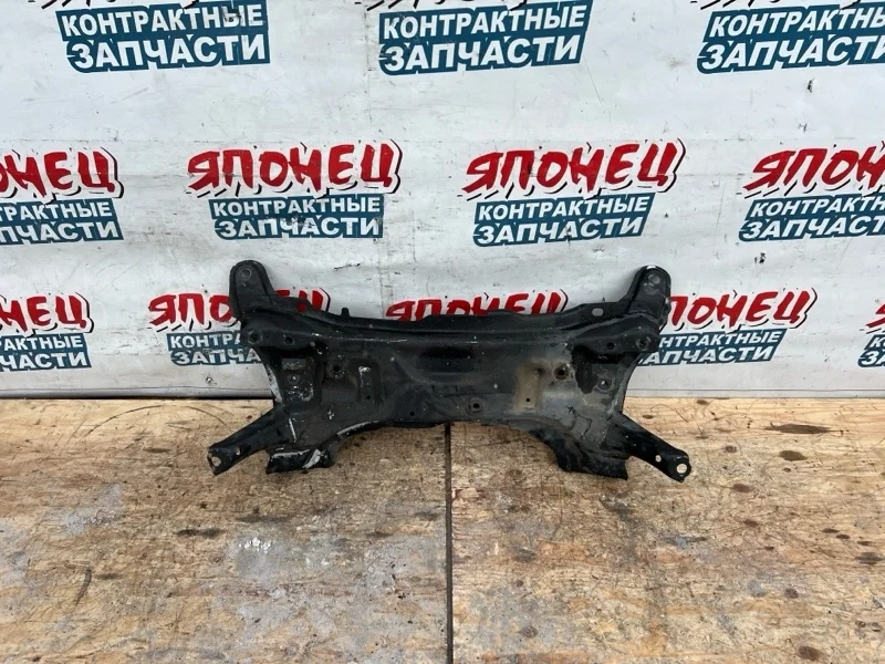 Балка Toyota Ractis 5120152080 NSP120 1NR-FE, передняя