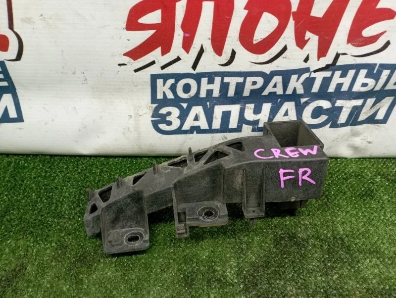 Крепление бампера Mazda Premacy C23550151C CREW LFDE, переднее правое
