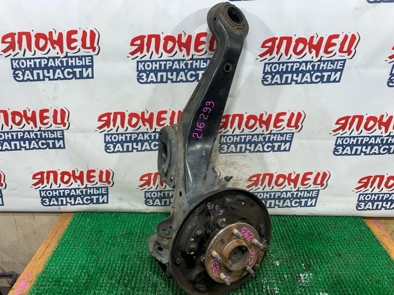 Ступица Nissan Serena 432024N000 TC24 QR20DE, задняя левая