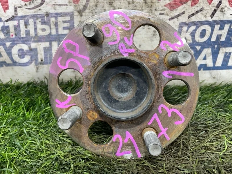 Ступица Toyota Vitz 4245052060 KSP90 1KR-FE, задняя левая