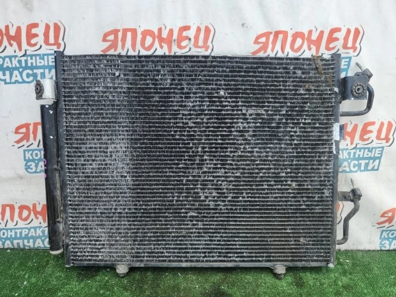 Радиатор кондиционера Mitsubishi Pajero MN123332 V75W 6G74