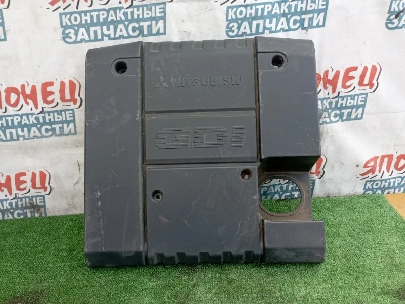 Крышка двс декоративная Mitsubishi Pajero MR560423 V75W 6G74