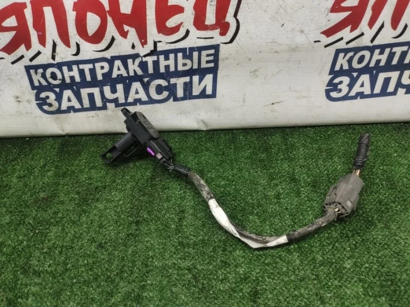 Расходомер воздушный Mazda Bongo 1974002010 SKF2M RF