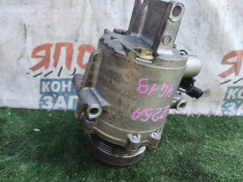 Компрессор кондиционера Mitsubishi Colt MR568860 Z25A 4G19