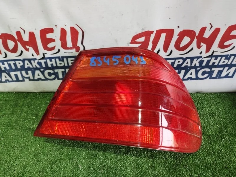 Стоп-сигнал Mercedes-Benz E-Class A2108204464 W210 M111E20, задний правый