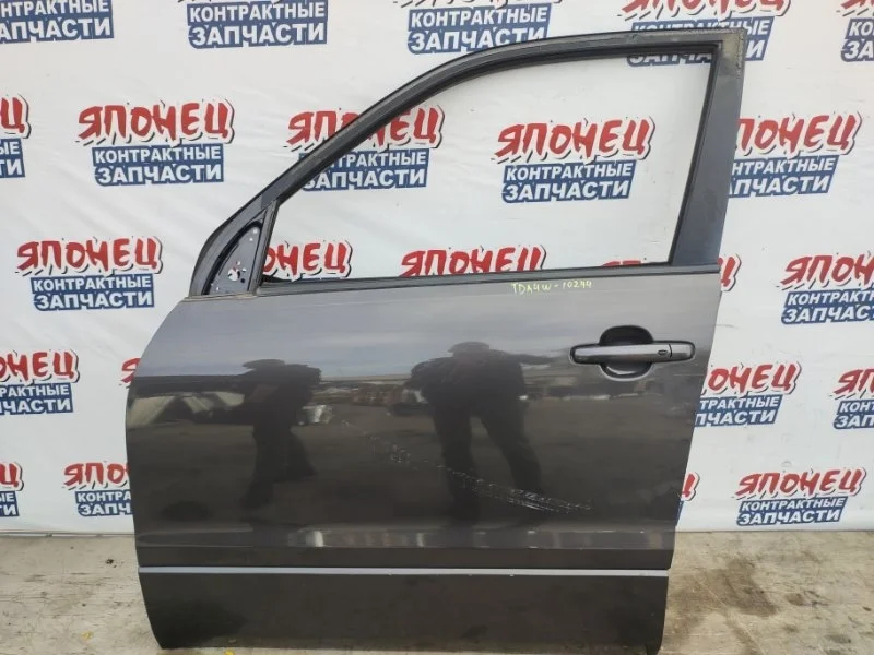 Дверь Suzuki Escudo 6800265844 TDA4W J24B, передняя левая