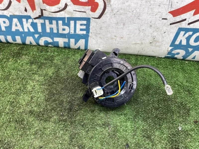 Шлейф-лента air bag Toyota Corolla Fielder 8430612100 NZE144 1NZ-FE