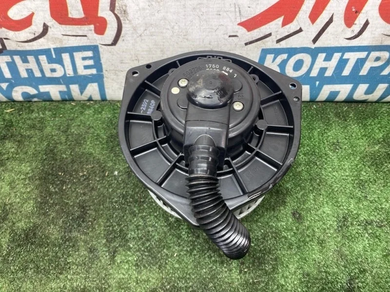 Мотор печки Subaru Forester 72223SA010 SH5 EJ205