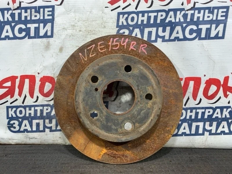 Тормозной диск Toyota Auris 4243112260 NZE154 1NZ-FE, задний