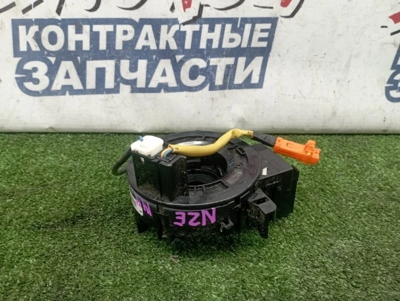 Шлейф-лента air bag Toyota Corolla Fielder 8430612100 NZE144 1NZ-FE